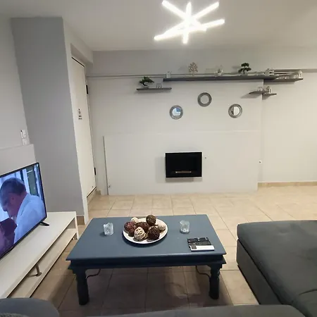 Apartment Philosophers Secret