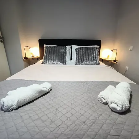 Apartment Philosophers Secret *